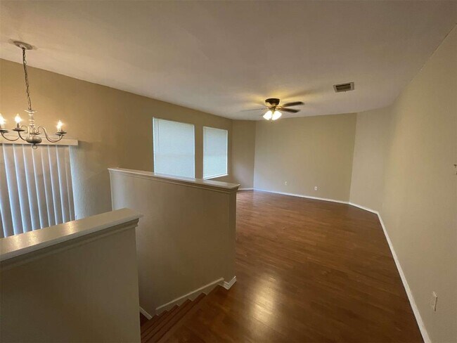 Building Photo - 8701 Cretys Cove