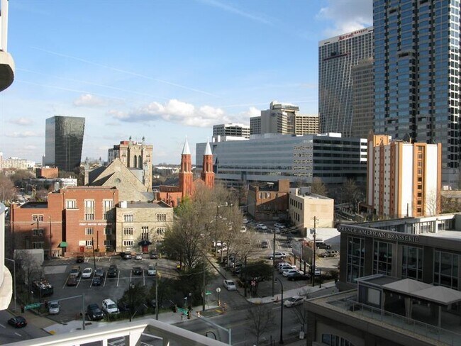 Building Photo - 400 W Peachtree St NW