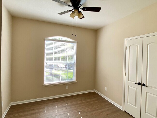 Building Photo - 7639 Daisy Port Ln