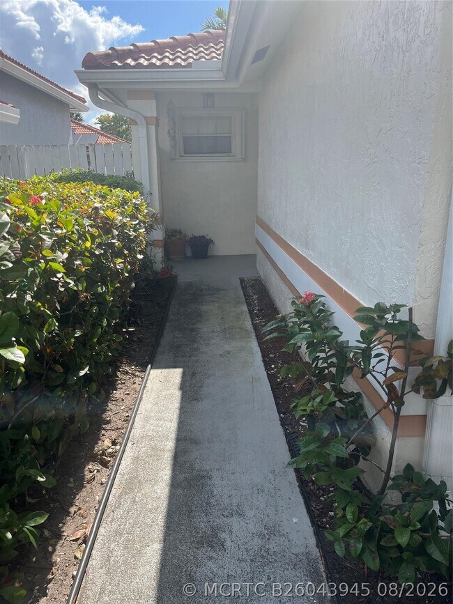 Building Photo - 13412 NW 5th Pl