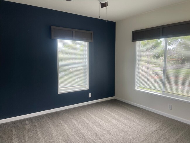 Building Photo - 3bed 2bath + bonus room, natural landscaping, Split Floor Plan Lower Magalia Paradise Pines