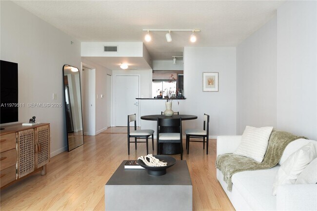 Building Photo - 325 S Biscayne Blvd