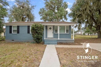 Building Photo - 607 Greenway Ct