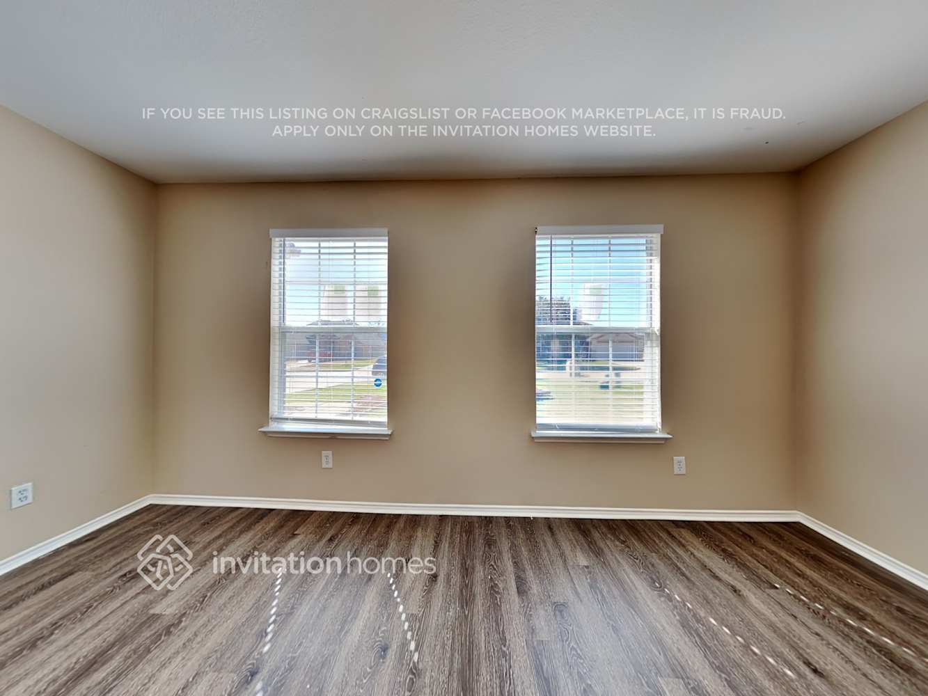 Building Photo - 250 Hilltop Dr