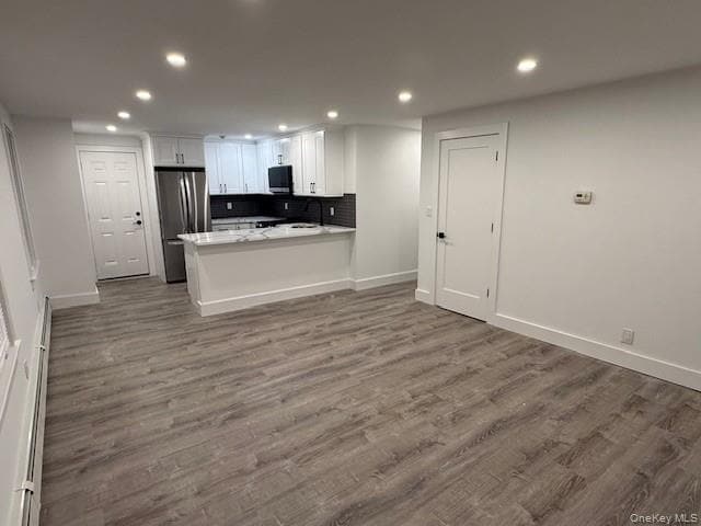 Building Photo - 19 Bellport Ln