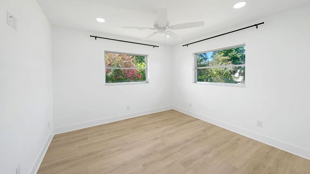 Second bedroom - 5308 Darby Ct