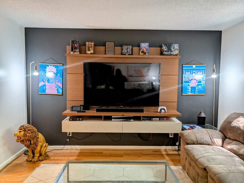 Living Room - 42 Briarglen Pl