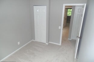 Building Photo - 884 New Mark Esplanade