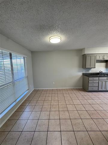 Building Photo - 459 Little Valley Ct