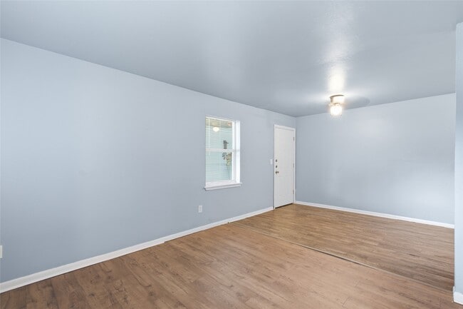 Building Photo - 6318 Laramie St