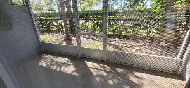 Building Photo - 10969 Winter Crest Dr