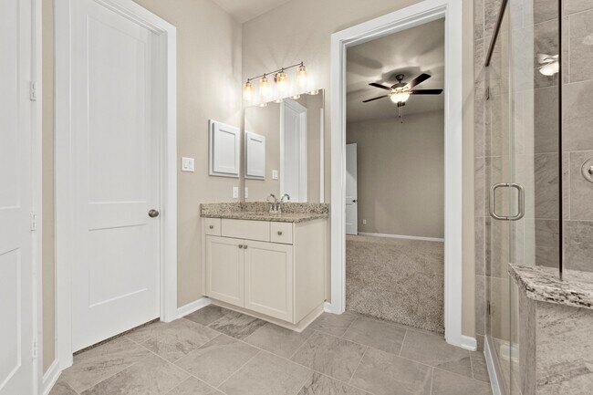 Building Photo - 29618 Mahogany View Ln
