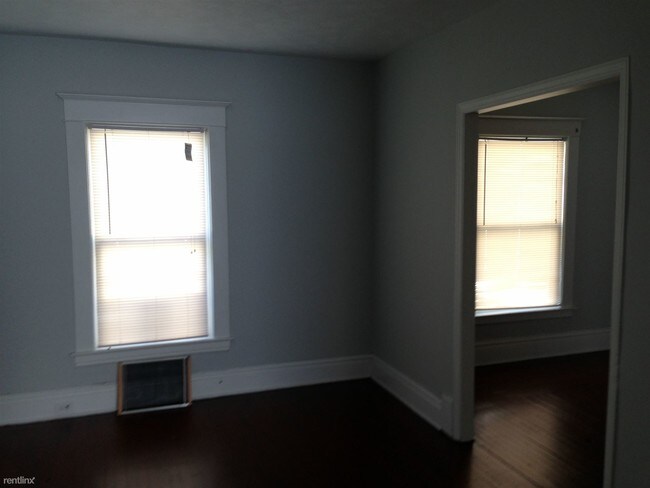 Building Photo - 3 br, 2 bath House - 1410 Sigsbee St SE