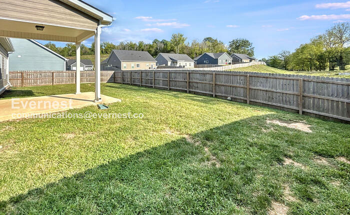 Building Photo - 1020 Echo Rdg Rd