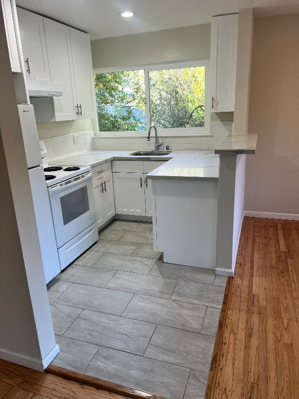 Building Photo - 1115 Sir Francis Drake Blvd