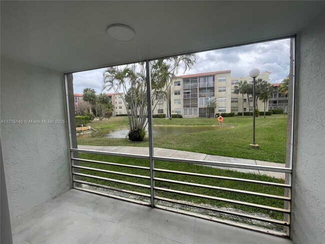 Building Photo - 1810 SW 81st Ave