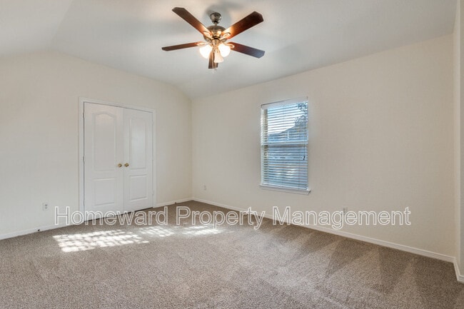 Building Photo - 1036 Liberty Cir