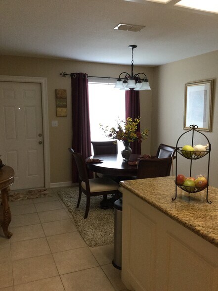 Dining Room - 2706 Bobcat Ln