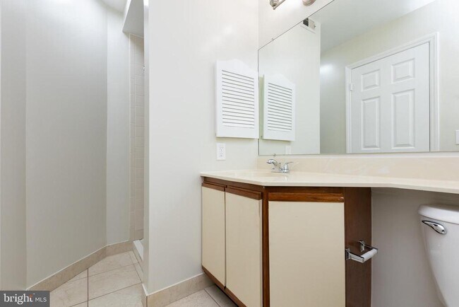 Building Photo - 5804 Inman Park Cir