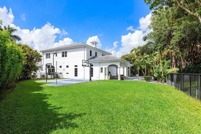 Building Photo - 17729 Middlebrook Way