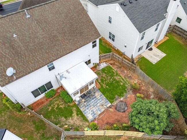 Building Photo - 702 Ashley Glen Ln