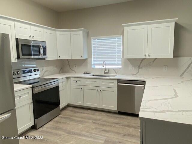Building Photo - 5212 Outlook Dr