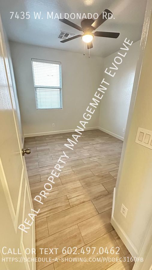 Building Photo - Modern and Elegant Rental Home in Laveen, ...