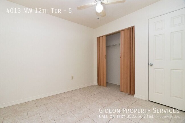 Building Photo - 4013 NW 12th Terrace