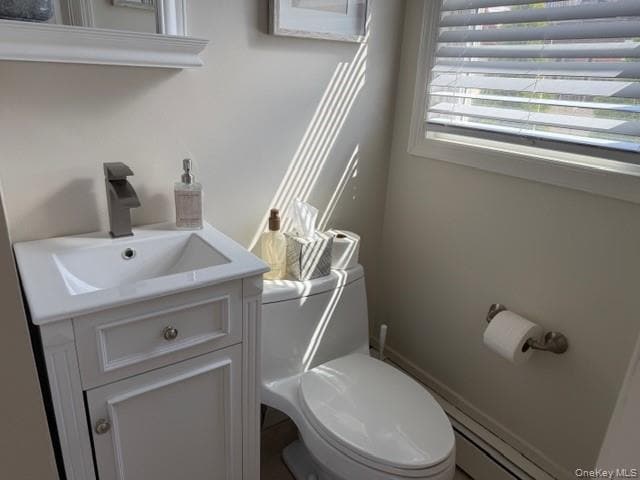 Building Photo - 211 W Walnut St