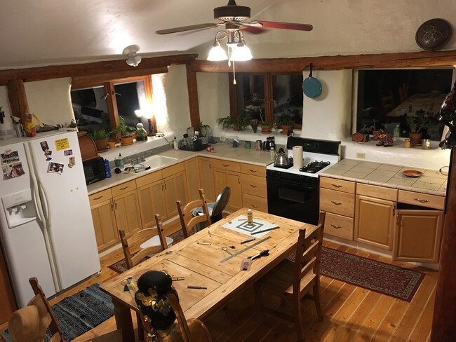 Building Photo - 1087 Quartz Ridge Rd