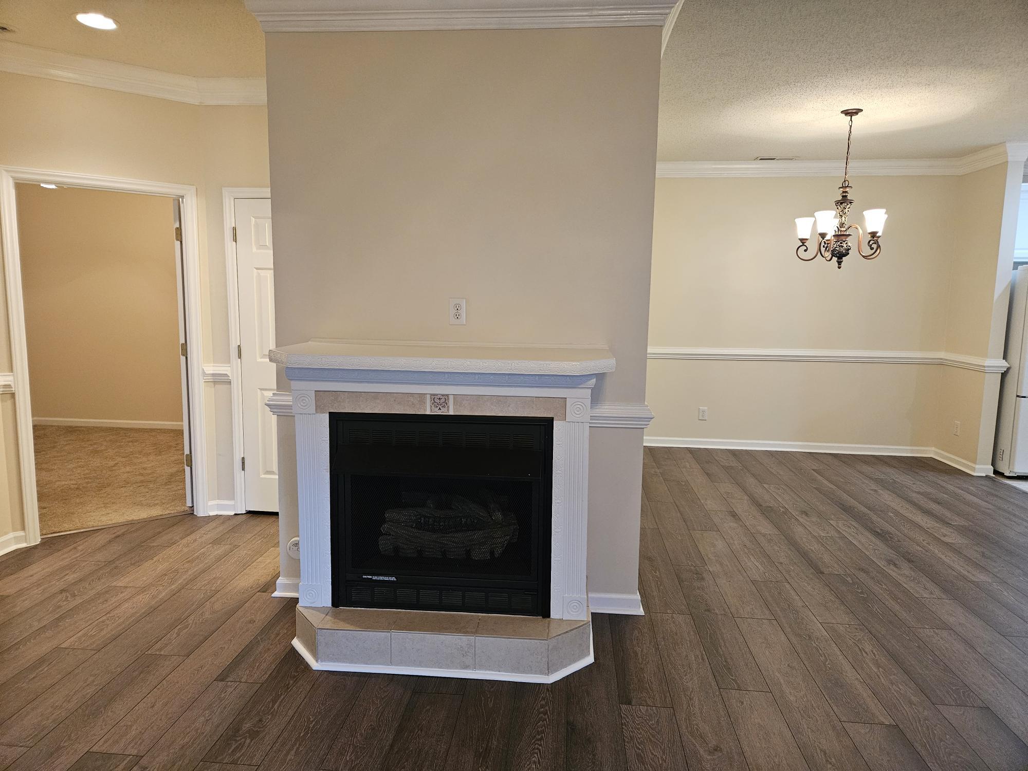 Building Photo - 6607 Earnhardt Dr