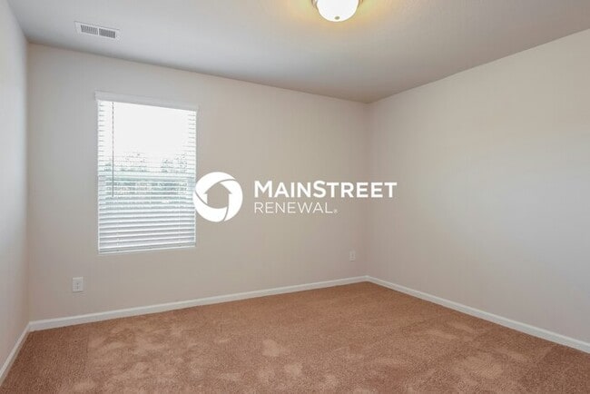 Building Photo - 3 Bedroom Pet-Friendly Home in Zebulon, NC with Main Street Renewal