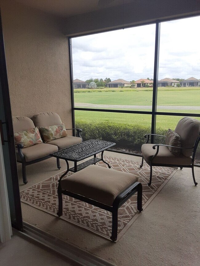 Building Photo - Annual/Seasonal/short term turnkey furnish...