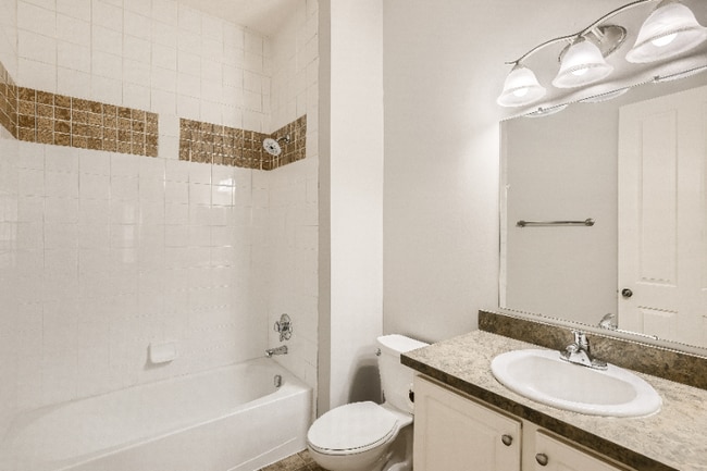 Building Photo - 9136 Scenic View Cir