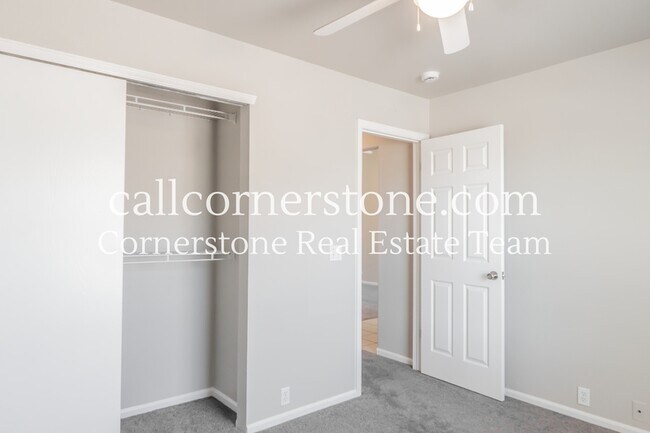 Building Photo - 6506 Summer Grace St