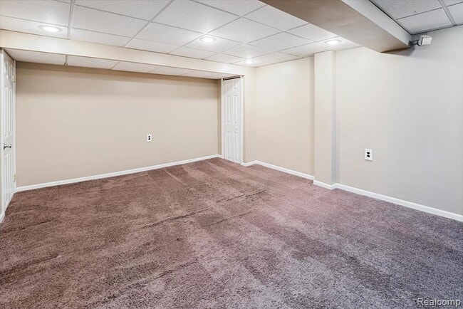 Building Photo - 11809 Meteor Dr