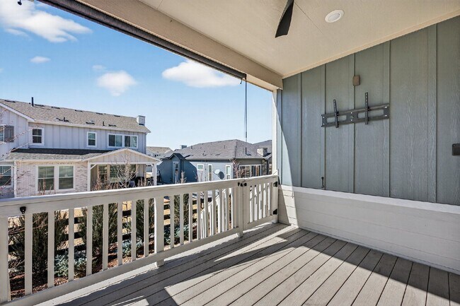 Building Photo - 6311 Stable View St