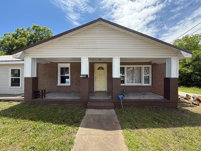 Primary Photo - Two Bedroom/Two Bath for Rent