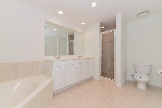 Building Photo - 12787 SE Old Cypress Dr