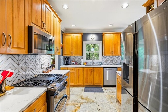 Building Photo - 4565 Windsor Park Pl NE