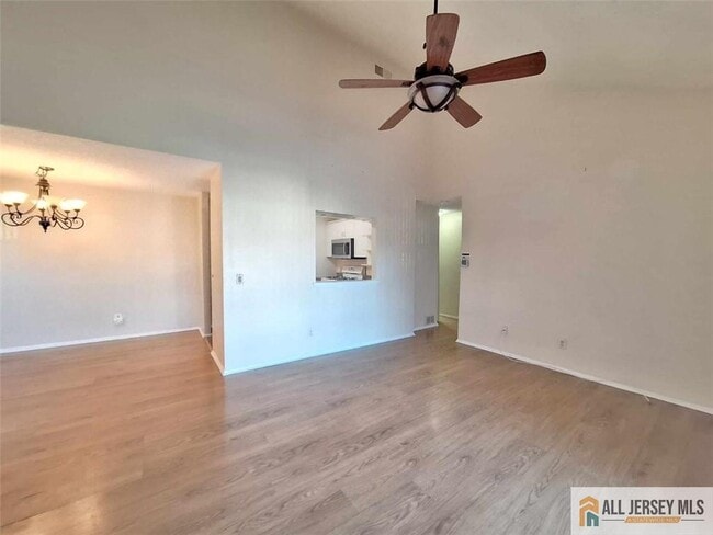 Building Photo - 511 Sunshine Ct