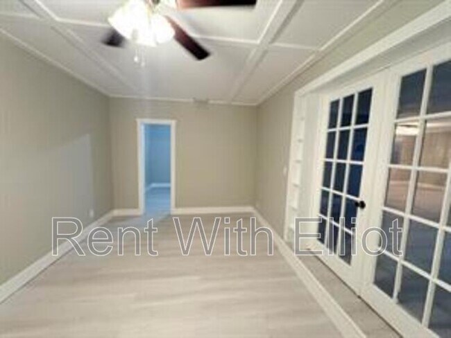 Building Photo - 1520 N 25th Ave