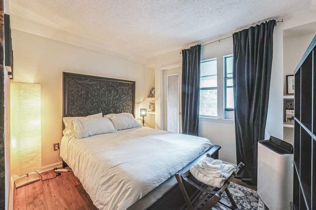 Building Photo - 502 Ivy Green Ln SE