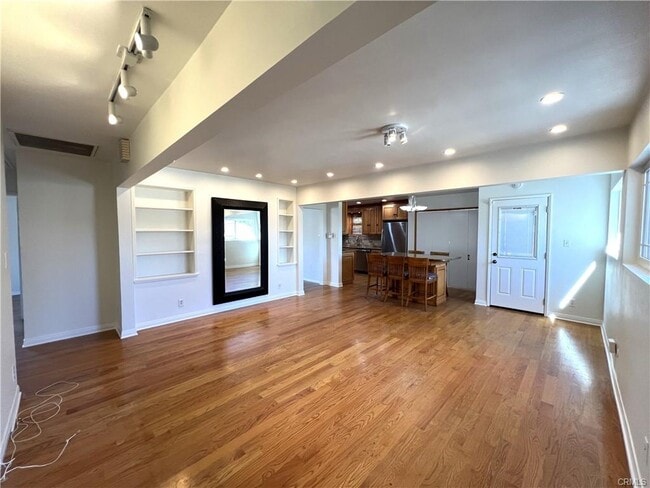 Building Photo - 8322 Regis Way