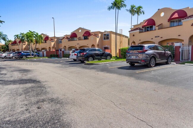 Building Photo - 2 br, 2.5 bath House - 8530 NW 3rd Ln # 411