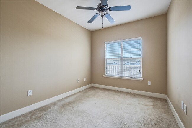 Building Photo - 2203 Dorrington St