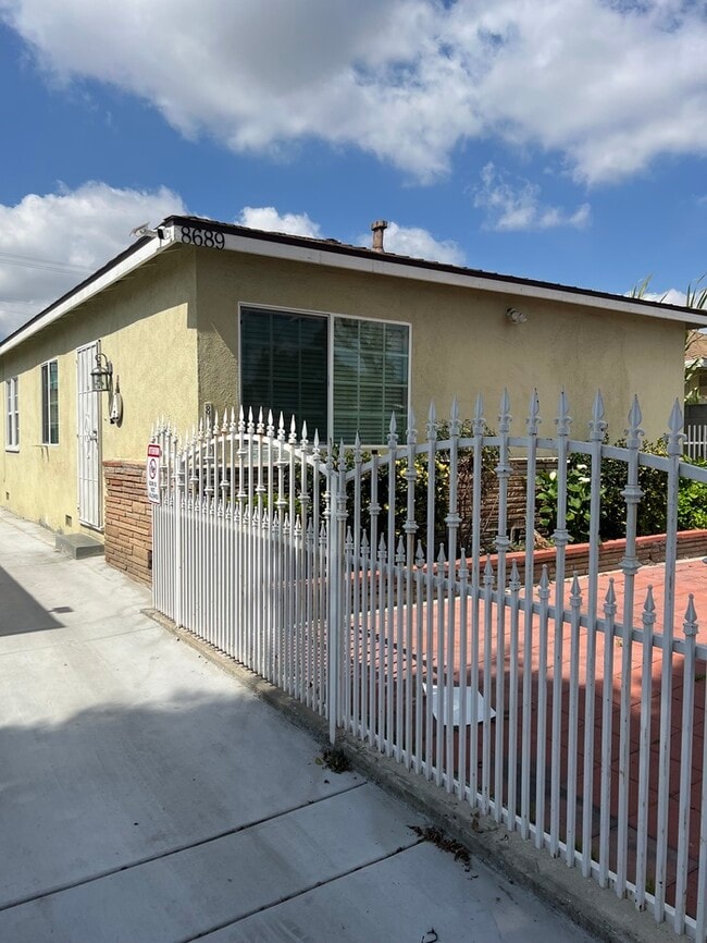 Primary Photo - 1 Bedroom 1 Bathroom Apartment