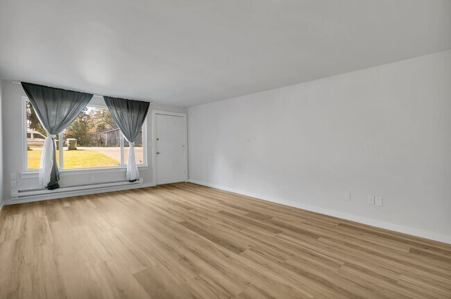 Building Photo - 1103 Galloway St