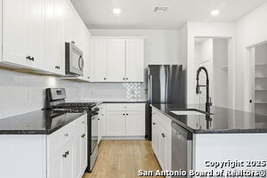 Building Photo - 13243 Forscher Crst