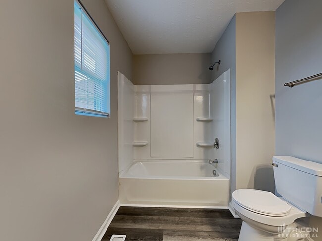 Building Photo - 2089 Shadow Fox Dr